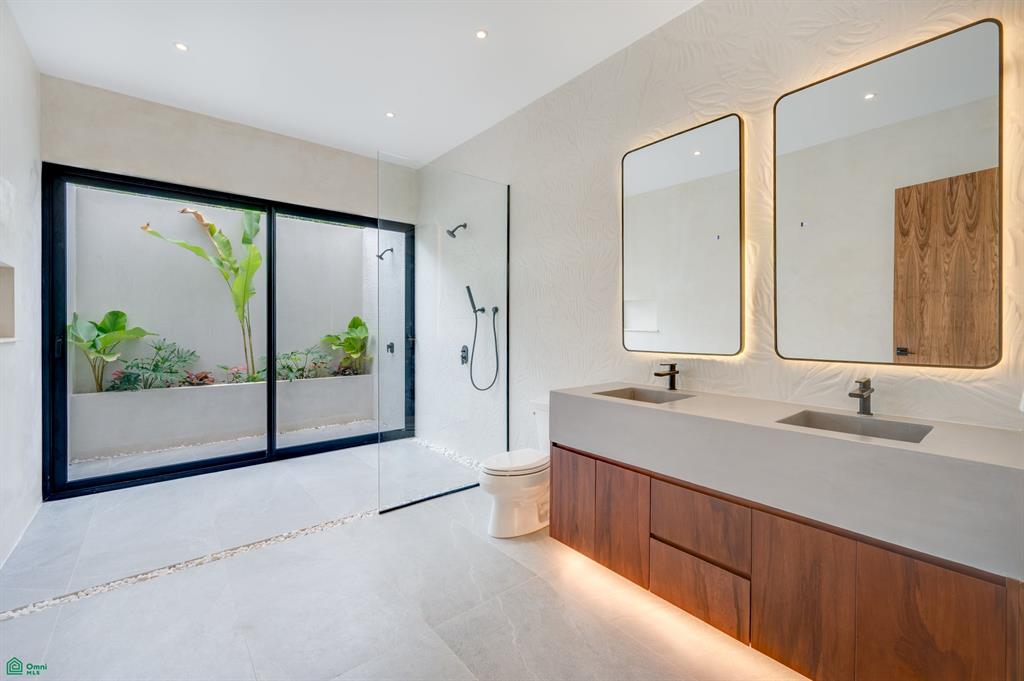 Villa Vivencia - 6 Bedroom Luxury Home - Playa Grande