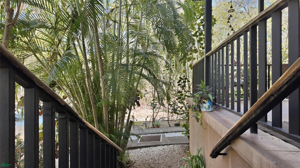 Casa Rosada Lomas de Conchal - Playa Puerto Viejo