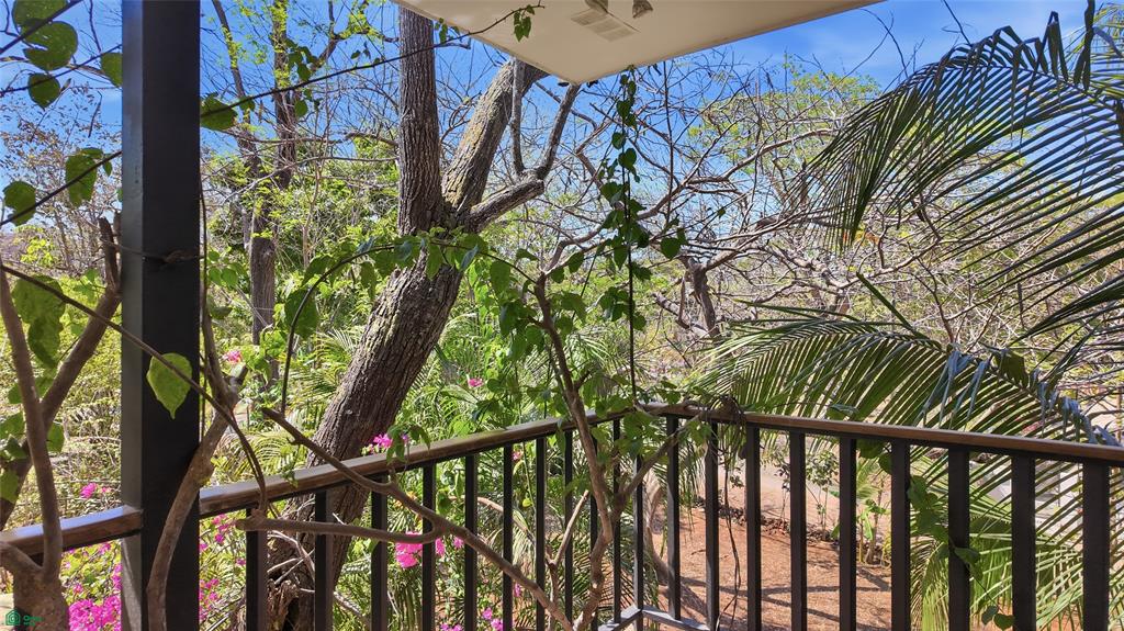 Casa Rosada Lomas de Conchal - Playa Puerto Viejo