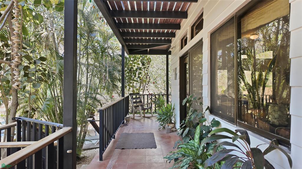 Casa Rosada Lomas de Conchal - Playa Puerto Viejo