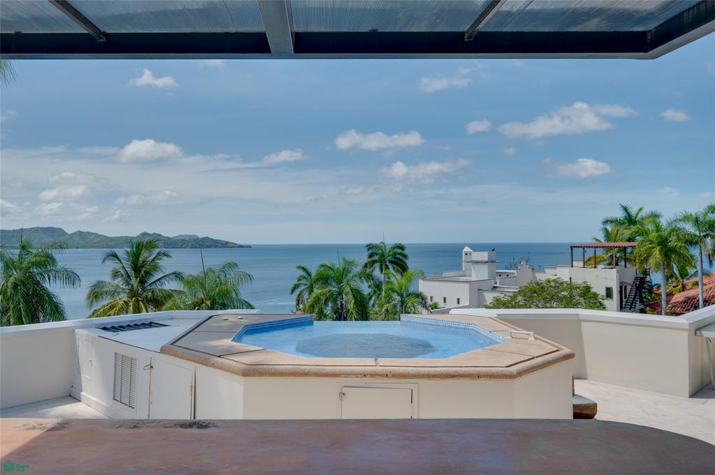 Casa Lot Four - Ocean View Home