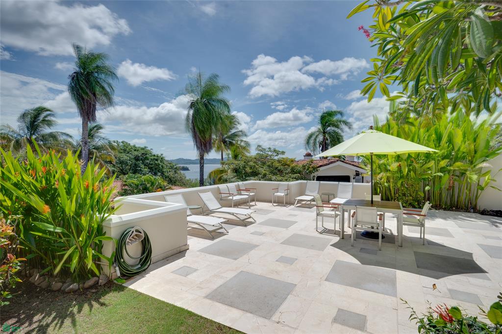 Casa Lot Four - Ocean View Home