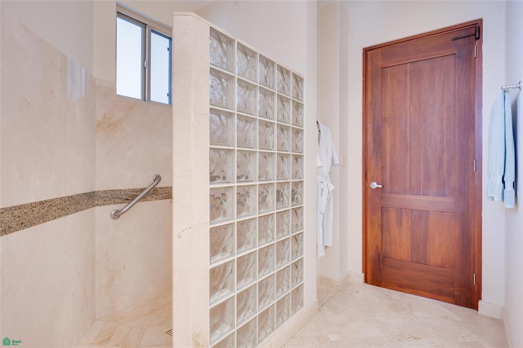 Casa Lot Four - Ocean View Home