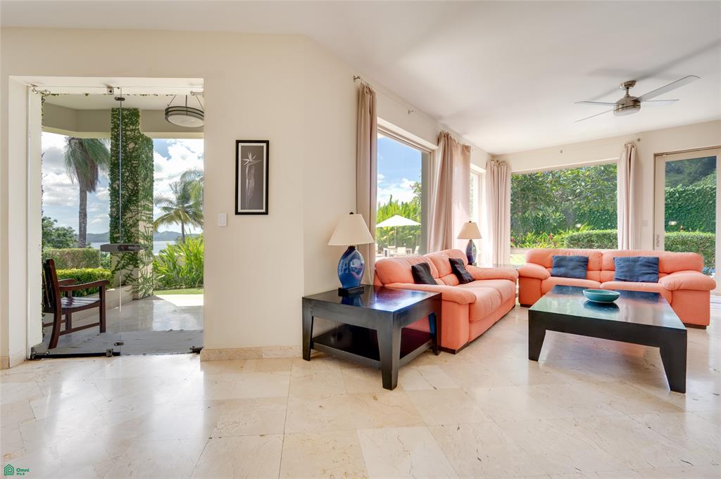 Casa Lot Four - Ocean View Home