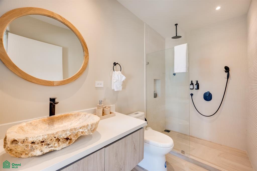 The Bungalows - Flamingo Estates