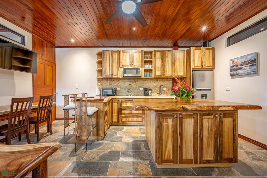 Flamingo Marina Cove Condo 622