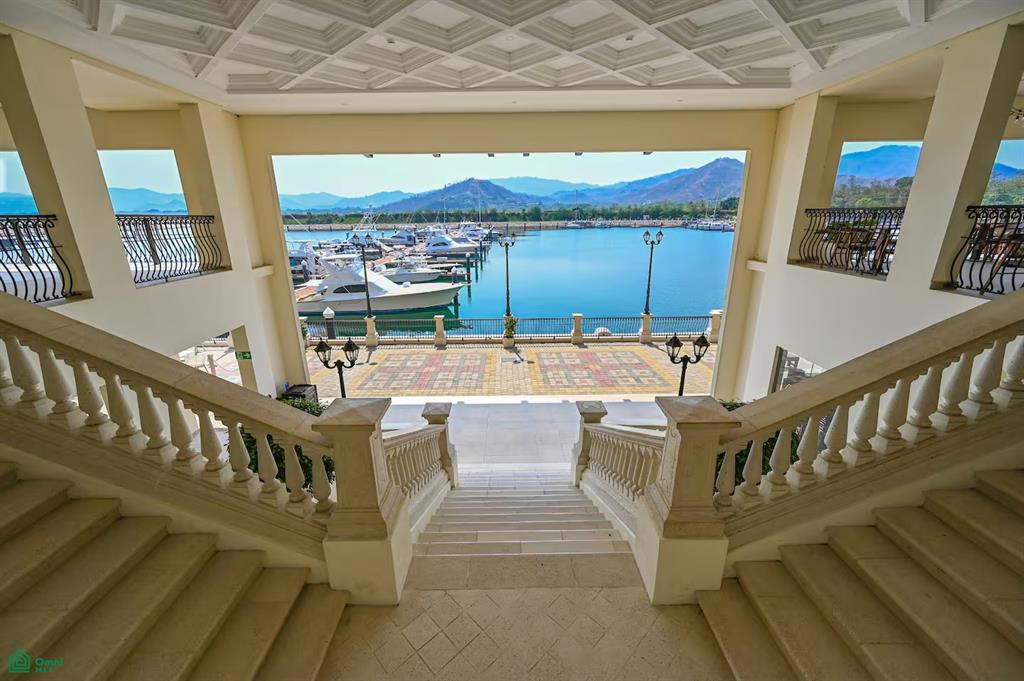 Flamingo Marina Cove Condo 622