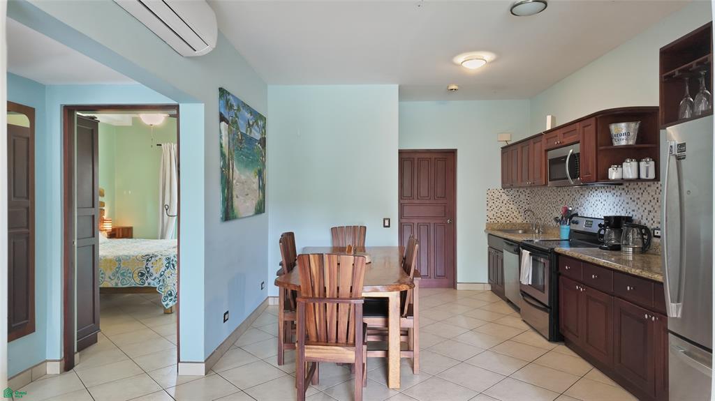 The Oaks # 44 Condo For Sale!