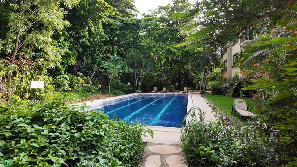 The Oaks # 44 Condo For Sale!