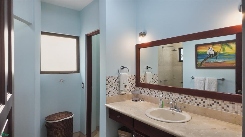 The Oaks # 44 Condo For Sale!