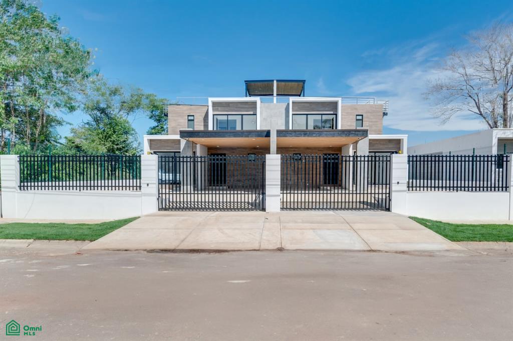 FLAMINGO ESTATES