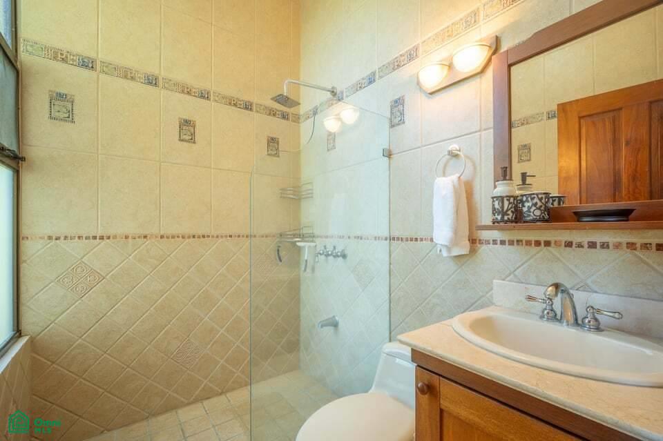 6 Bedroom Duplex - Playa Prieta 