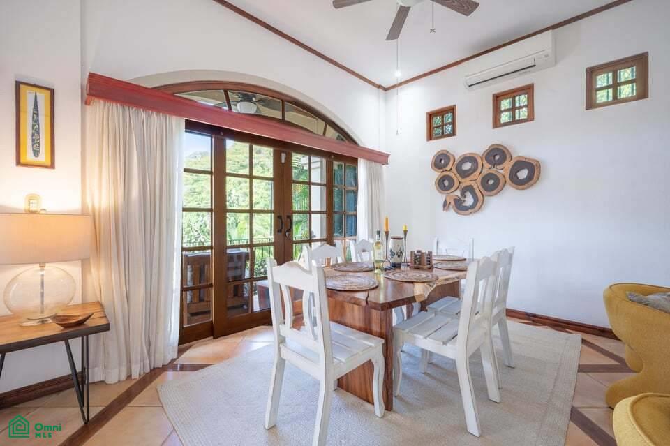 6 Bedroom Duplex - Playa Prieta 
