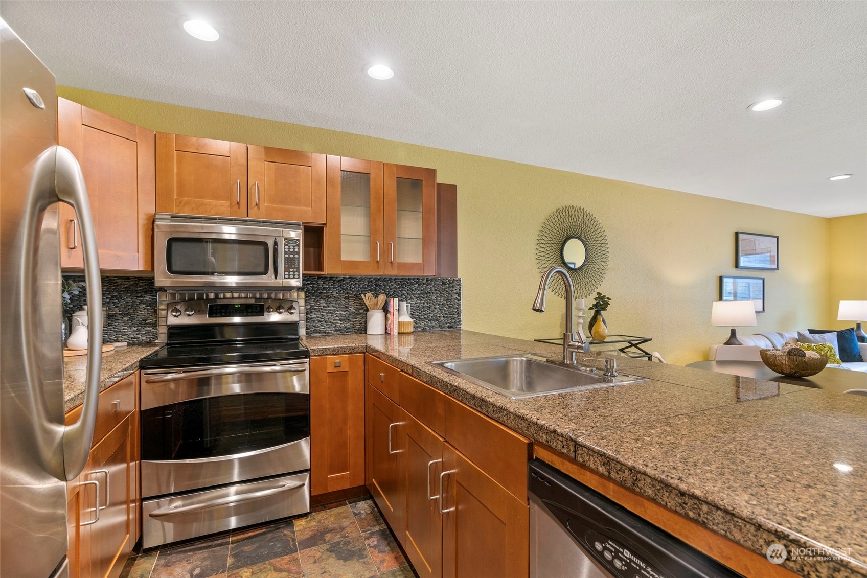 5824 NE 75th Street #D103