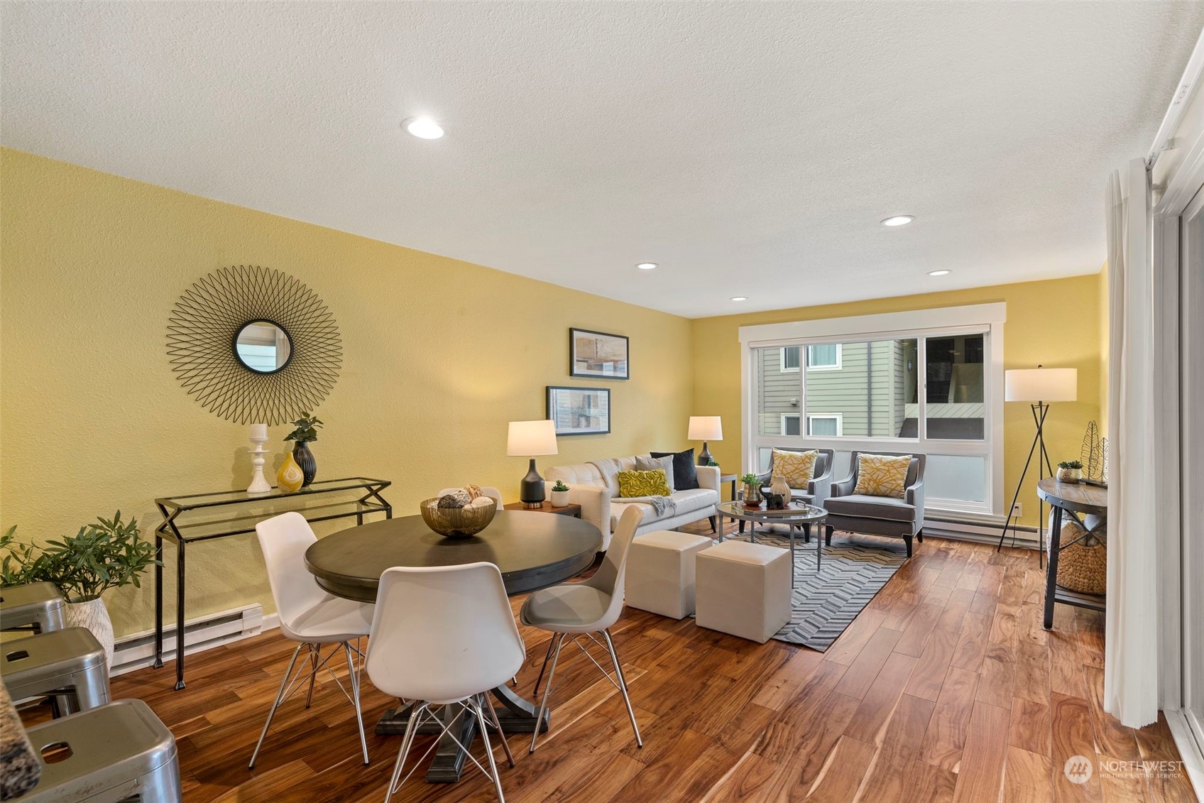 5824 NE 75th Street #D103