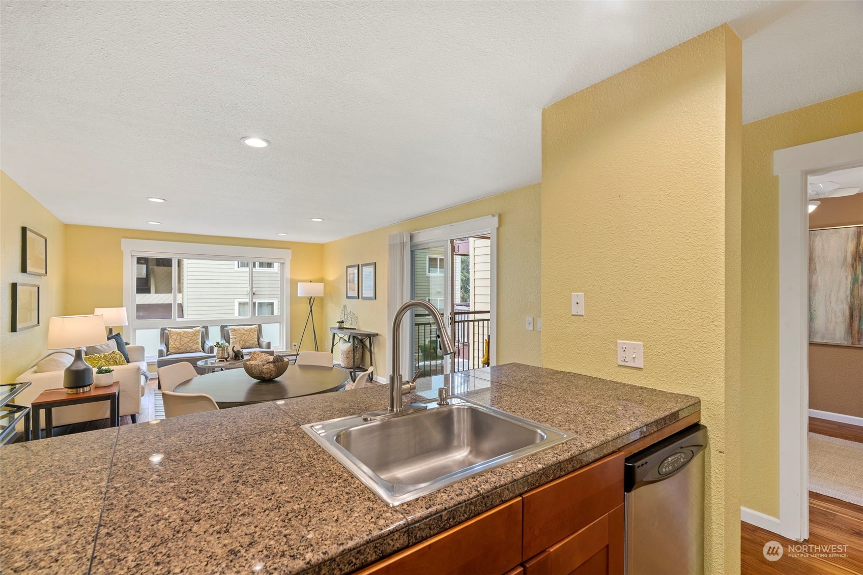 5824 NE 75th Street #D103