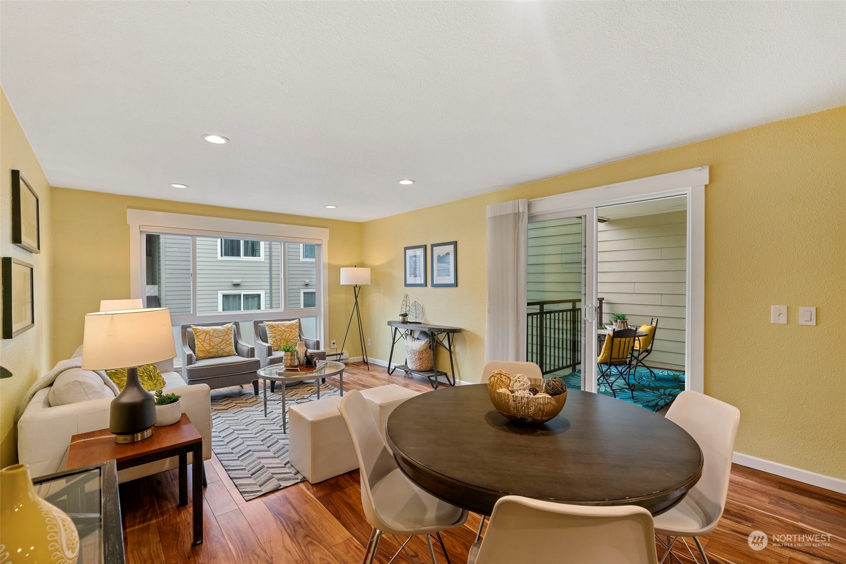 5824 NE 75th Street #D103