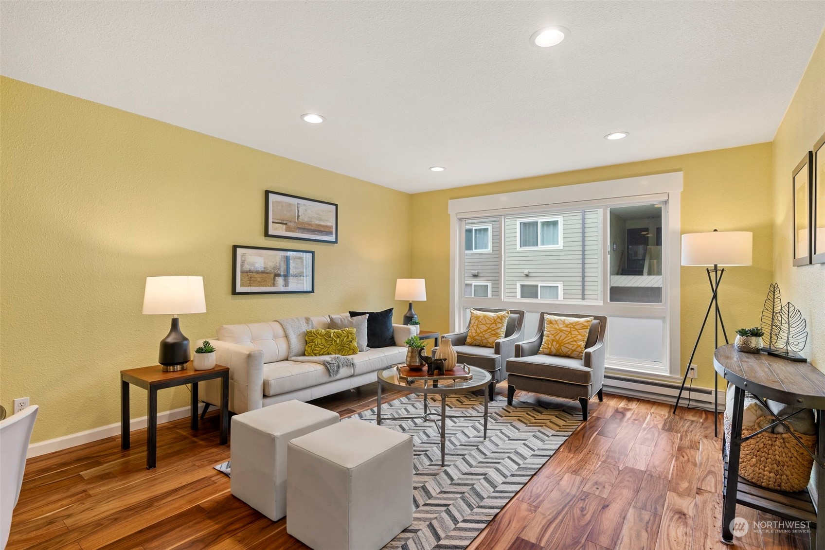 5824 NE 75th Street #D103