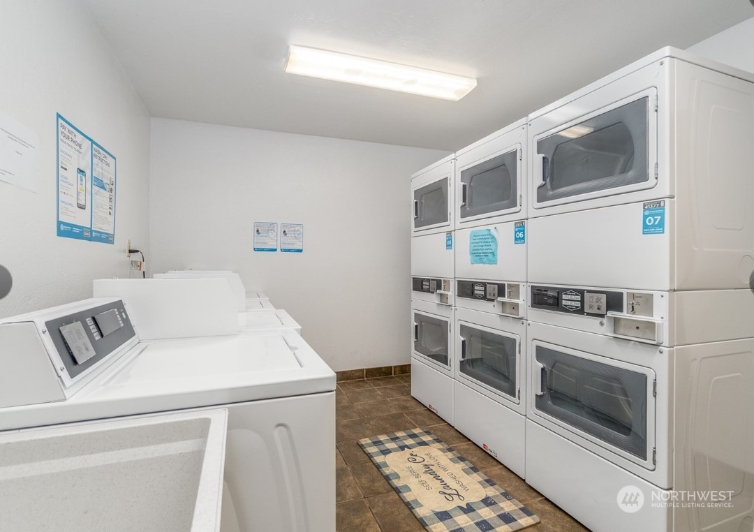5824 NE 75th Street #D103