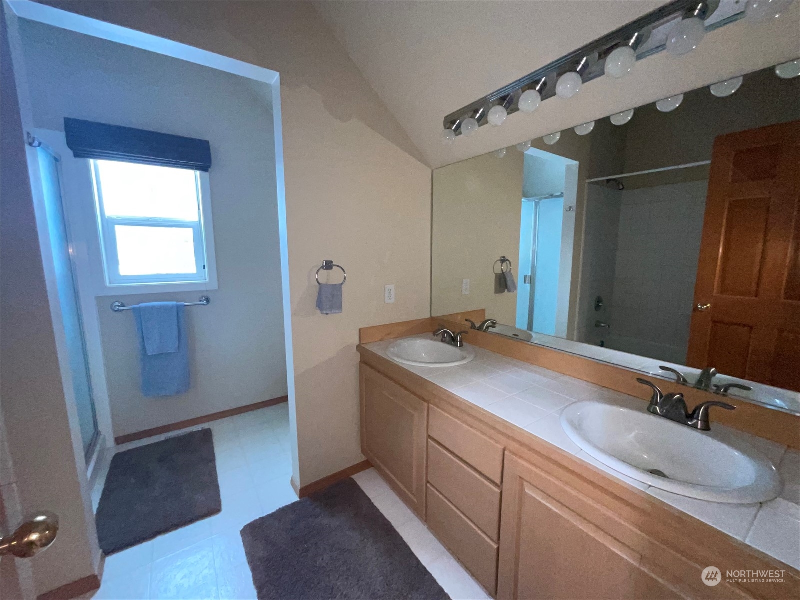 33103 NE 127th Street