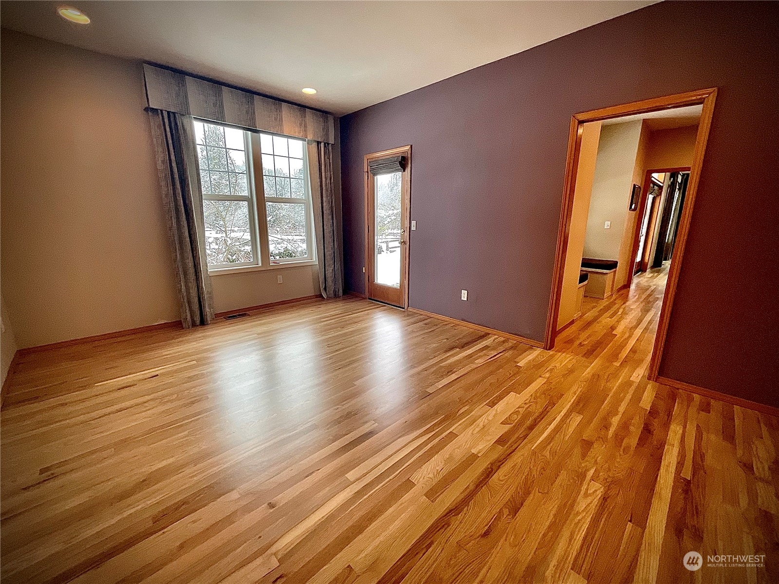 33103 NE 127th Street