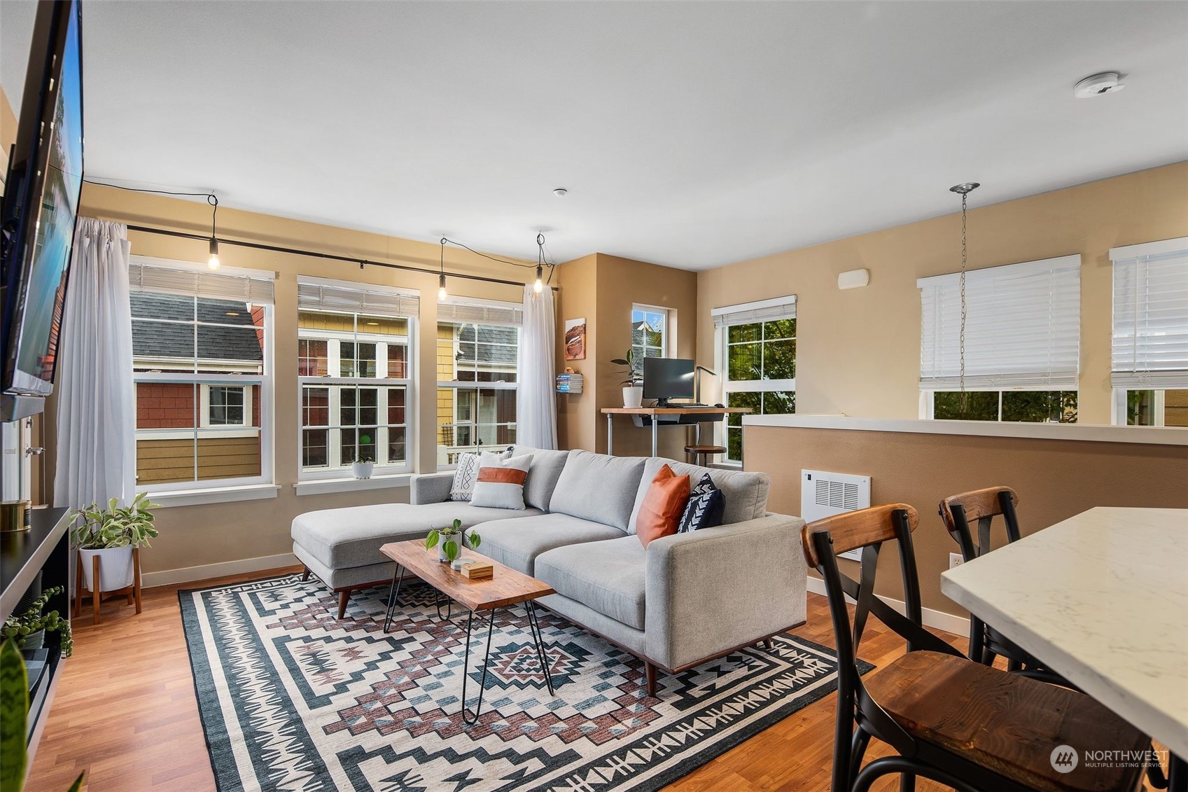 3003 SW Cycle Court