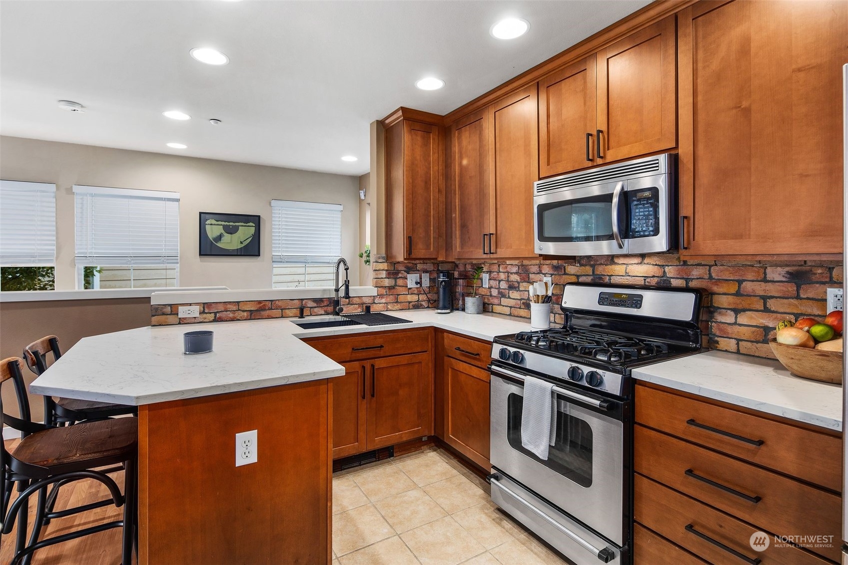 3003 SW Cycle Court