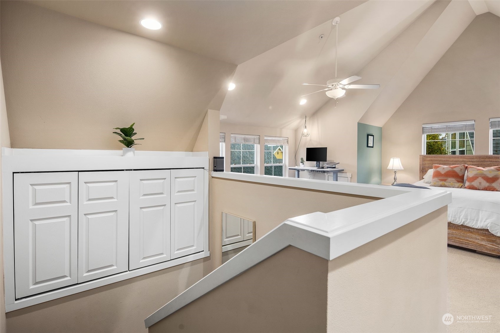 3003 SW Cycle Court