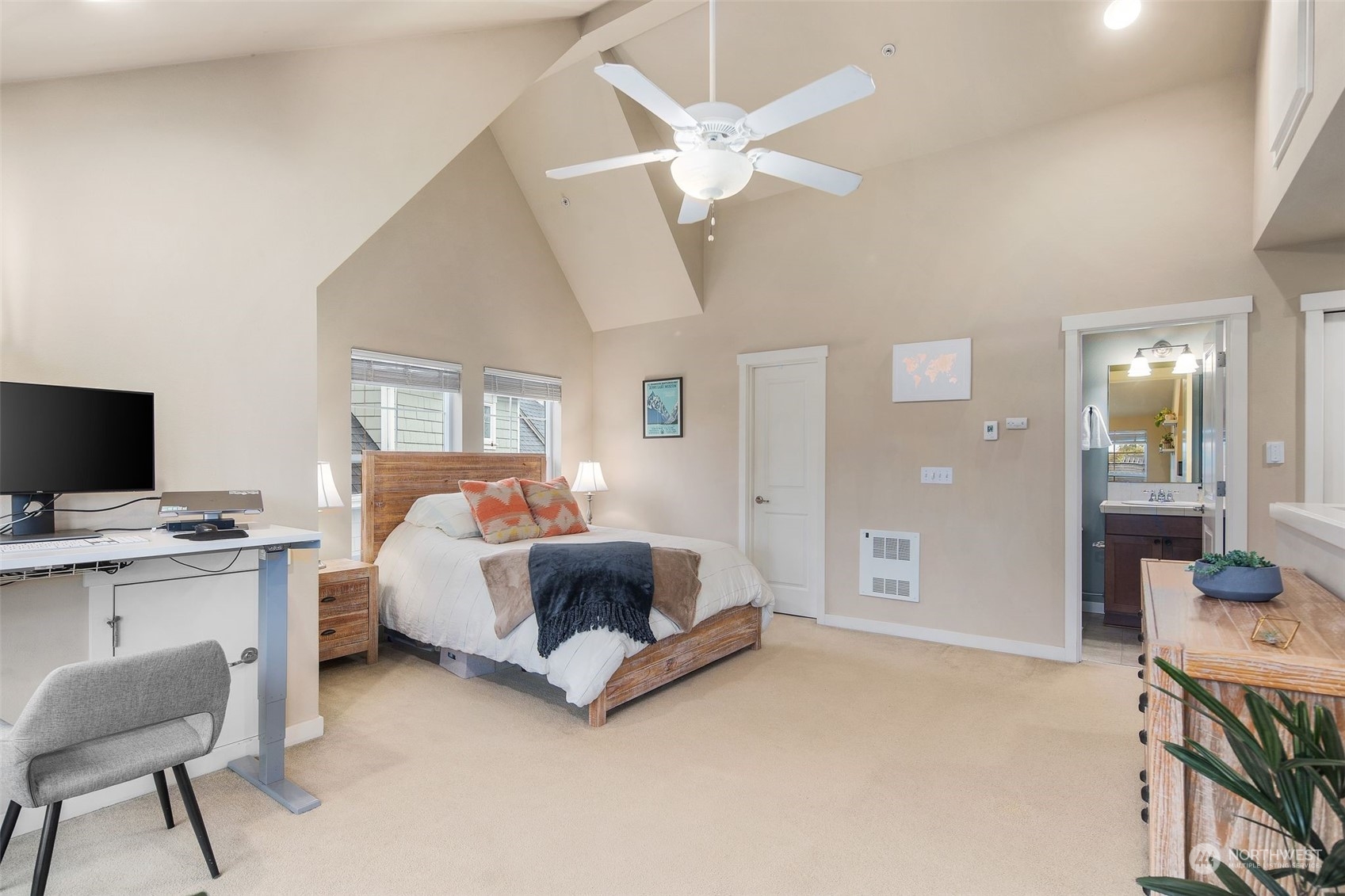 3003 SW Cycle Court