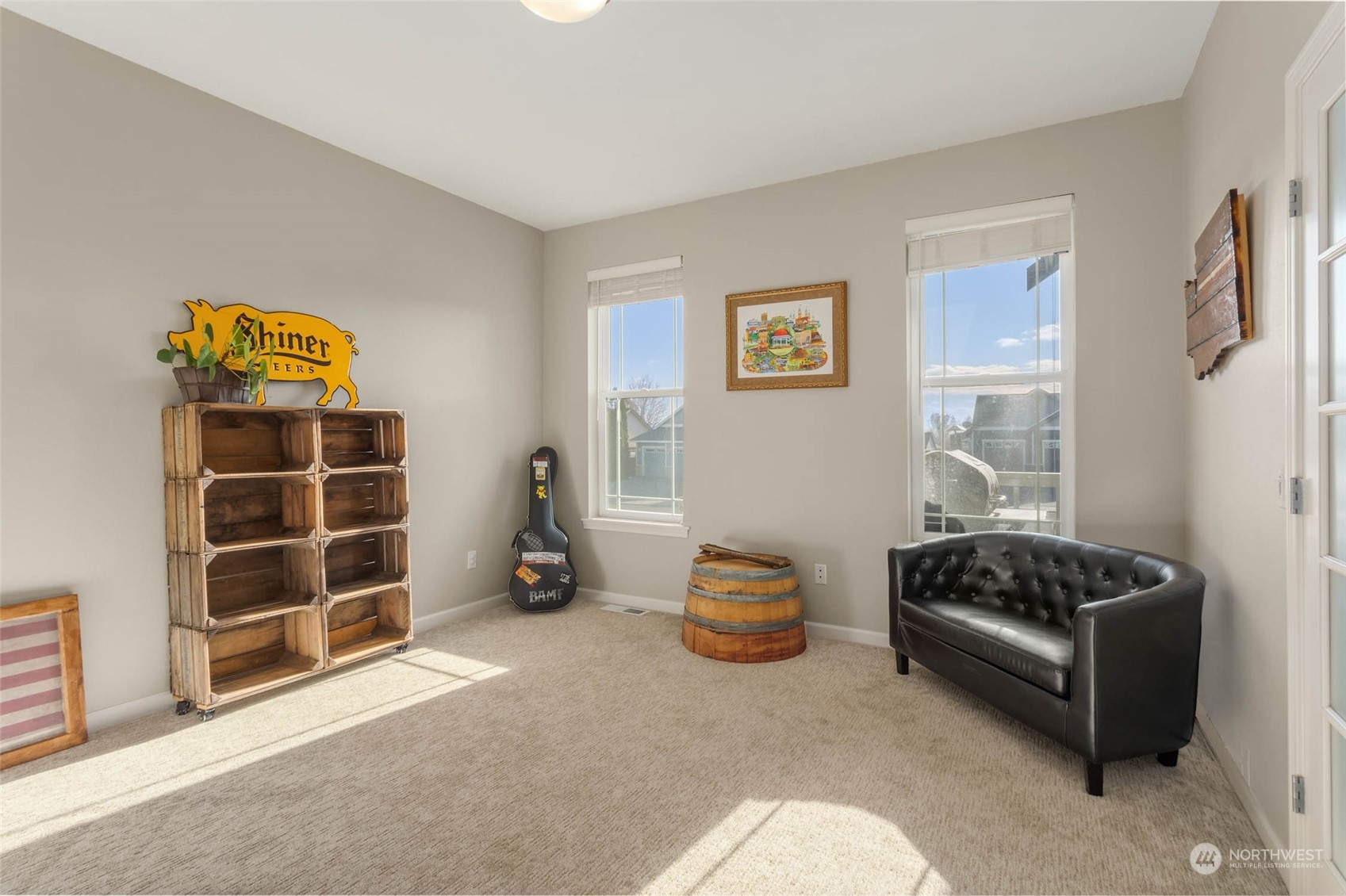 1701 E Canterbury Drive