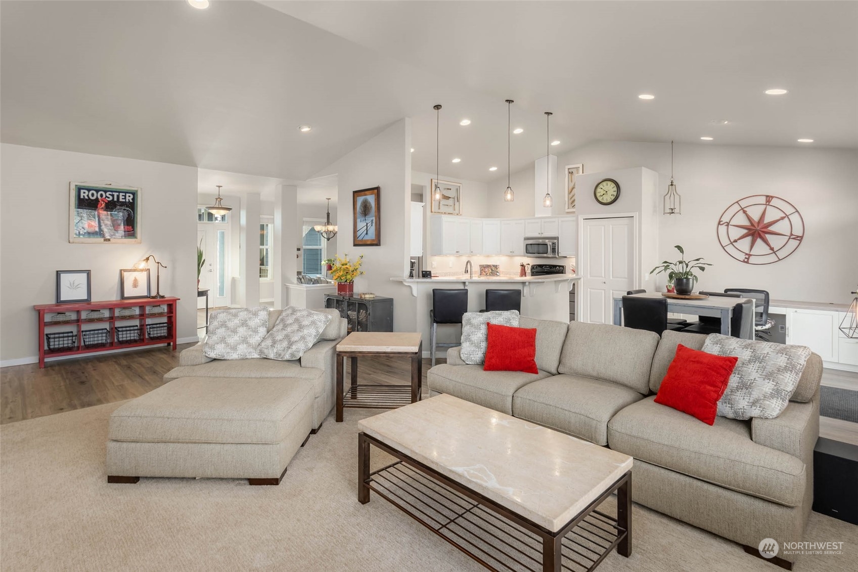 1701 E Canterbury Drive