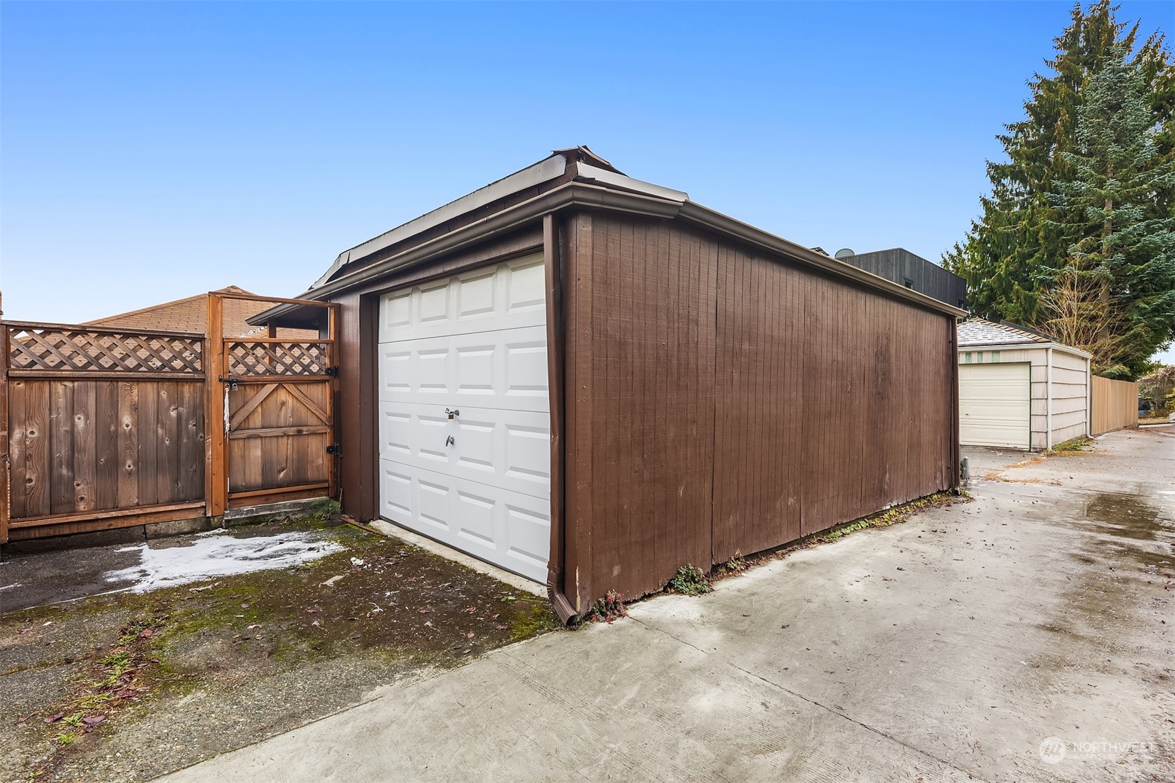3049 36th Avenue SW