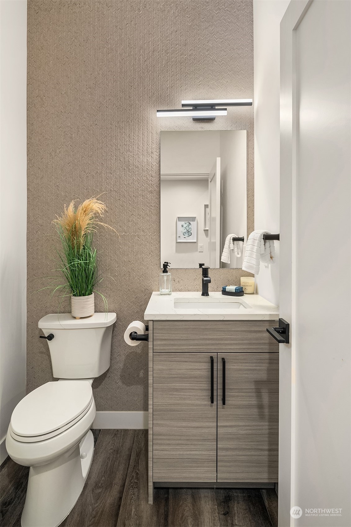 14445 Avondale Road NE, -6395