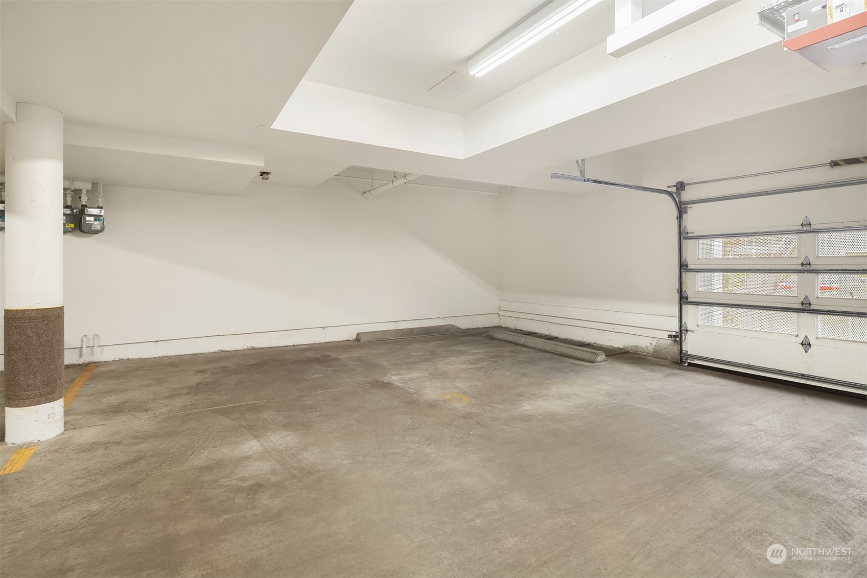 402 3rd Avenue S #B204