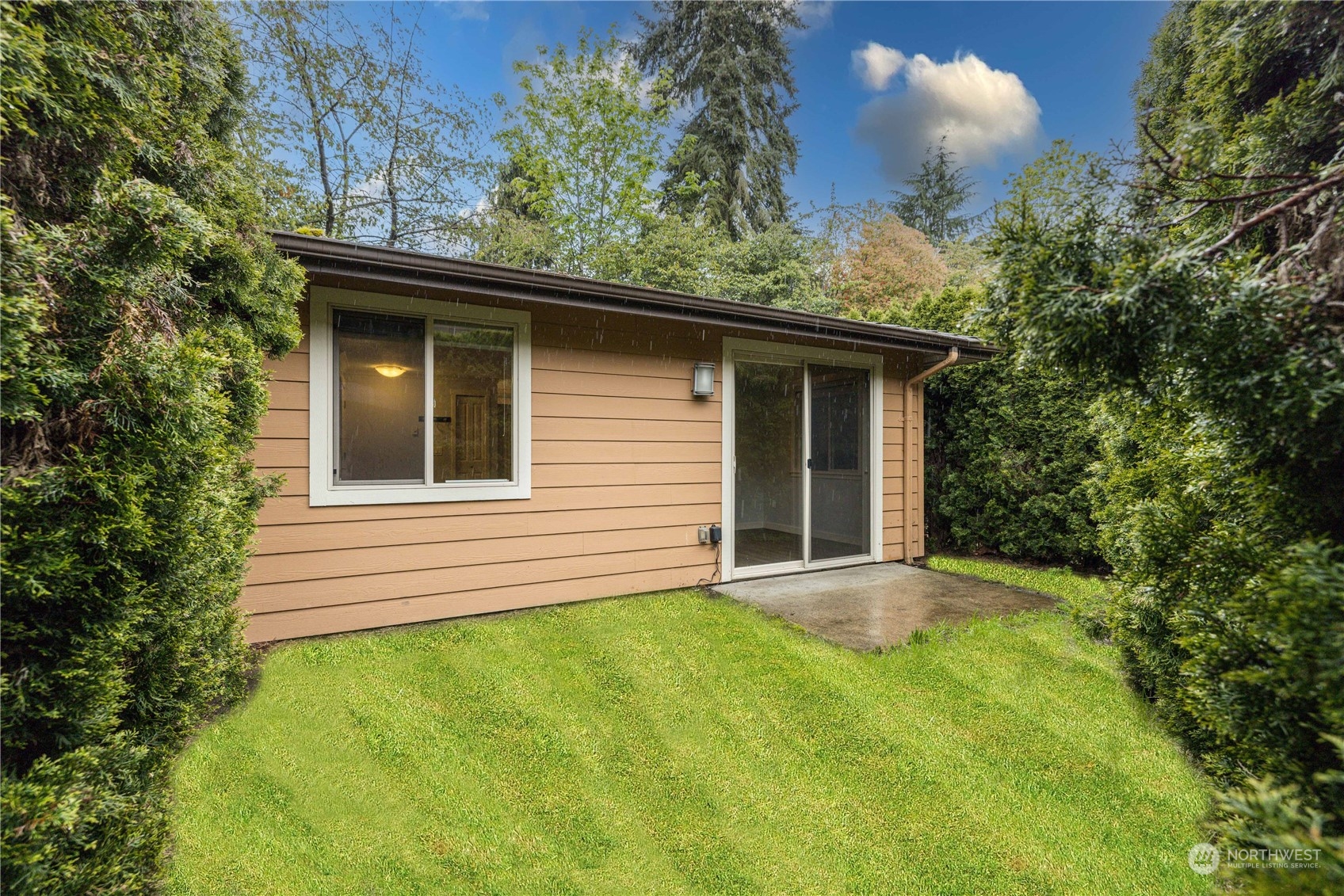 8250 126TH Avenue NE #1E