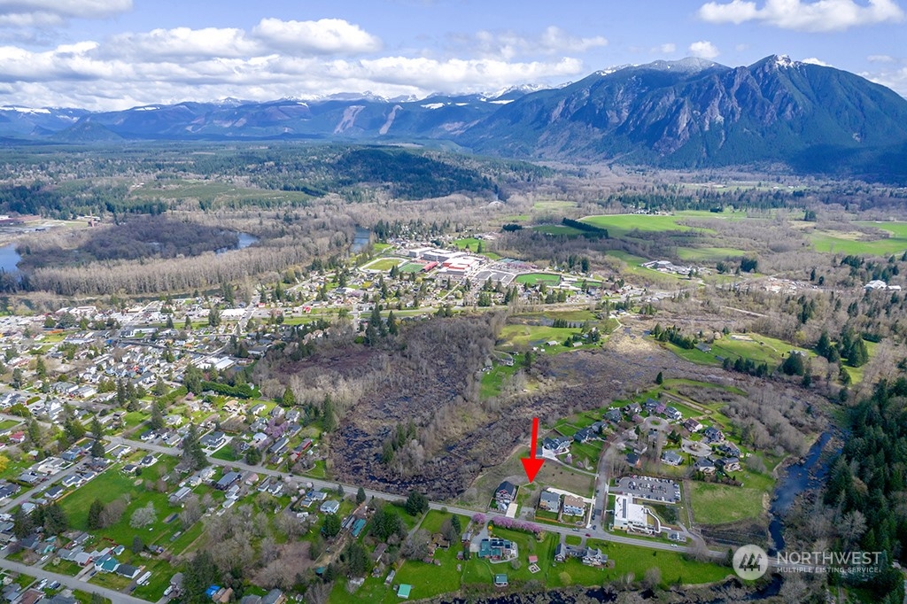 8904 384th Avenue SE