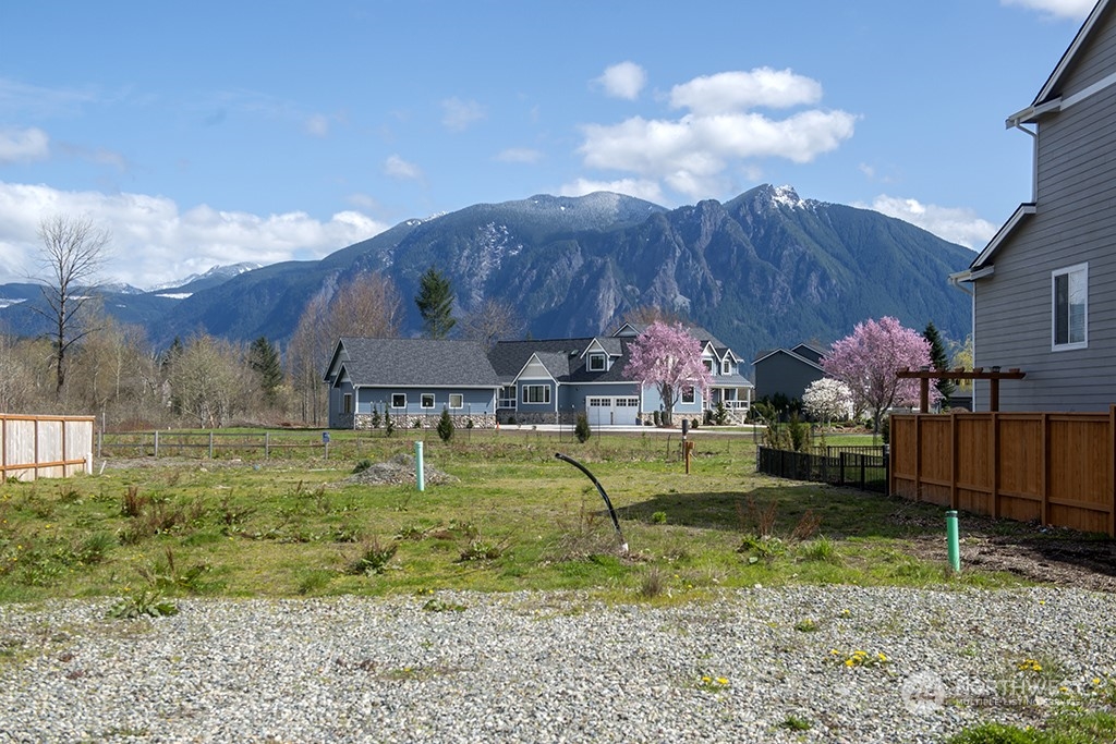 8904 384th Avenue SE