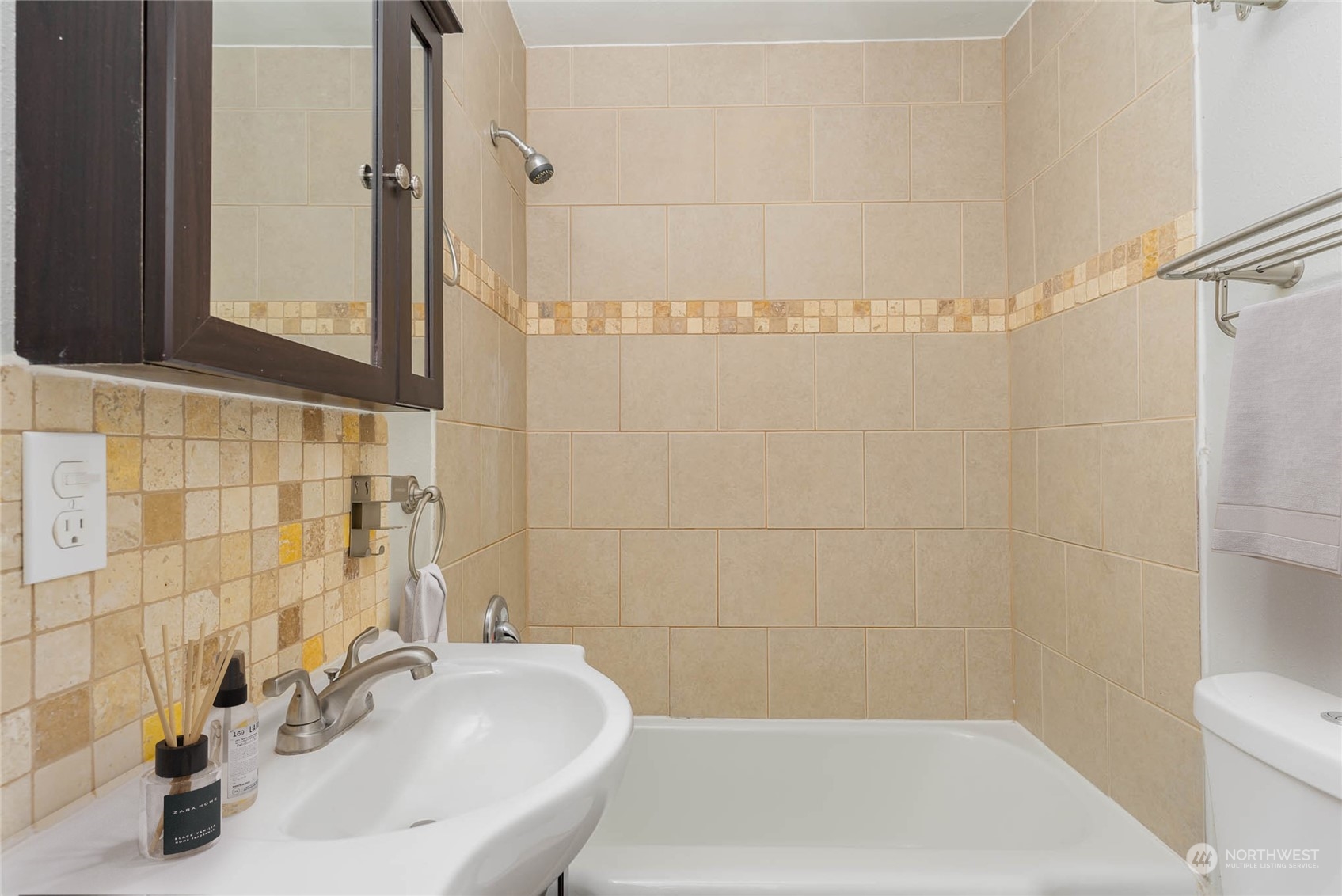 1008 Wheeler Street S