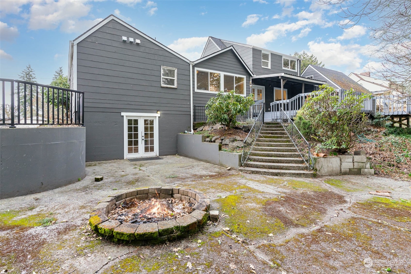 1008 Wheeler Street S