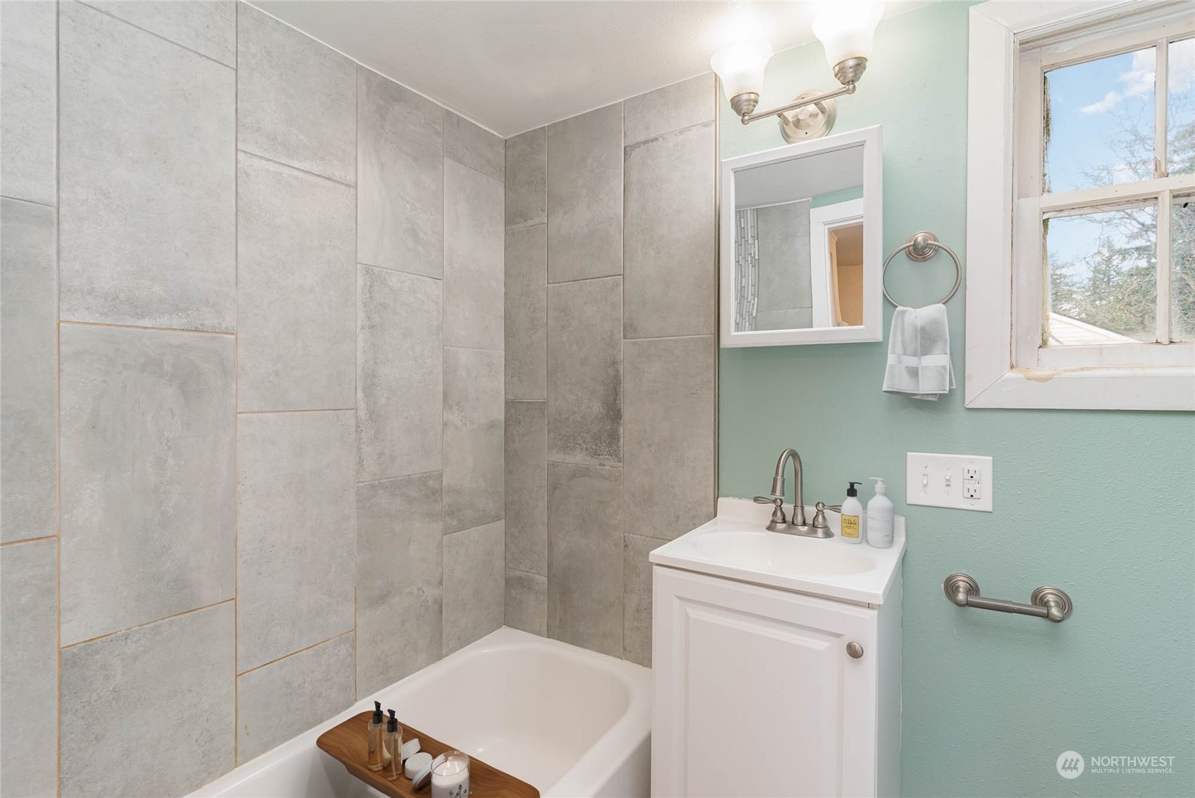 1008 Wheeler Street S