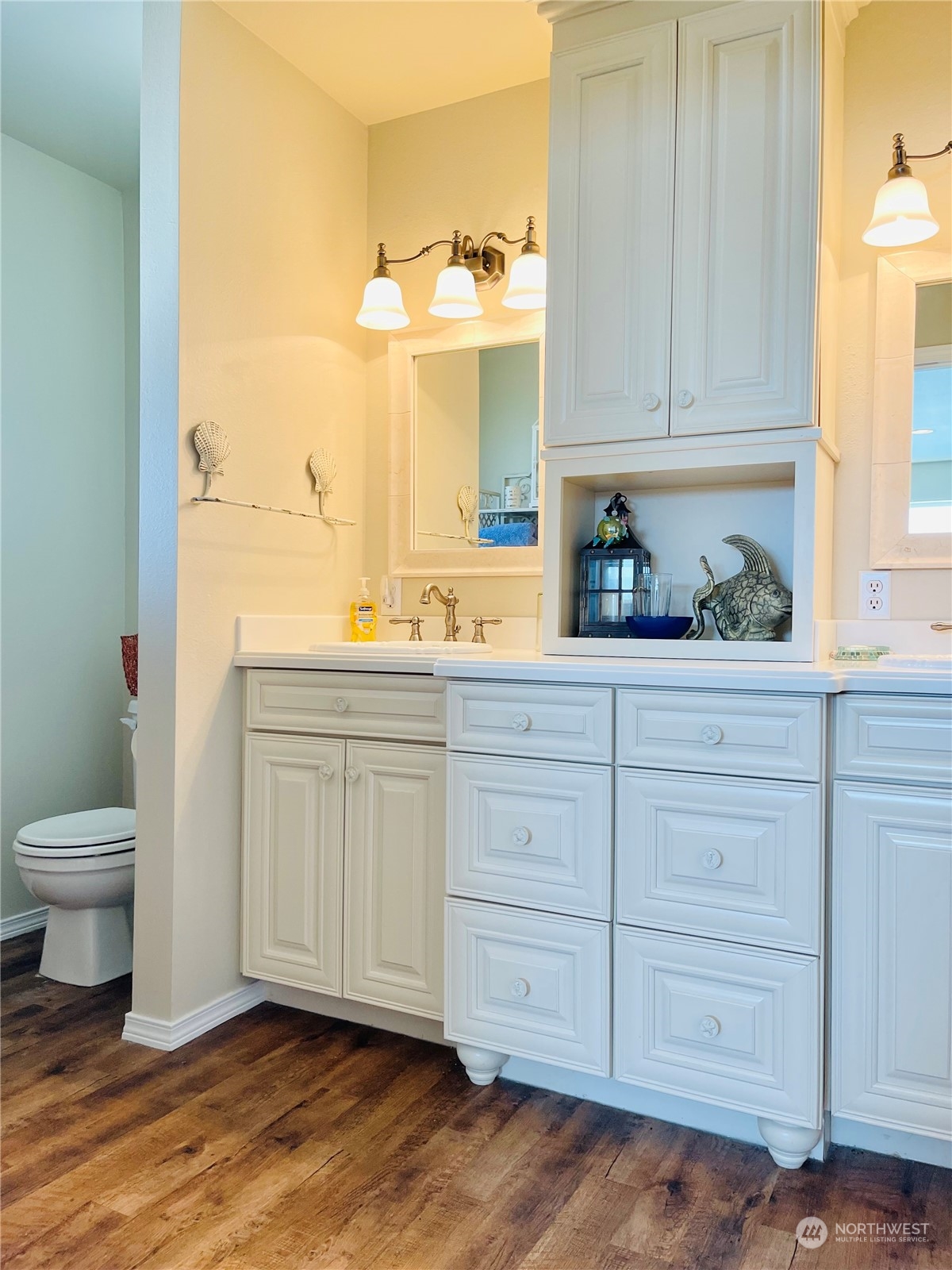 292 Sand Dune Avenue SW