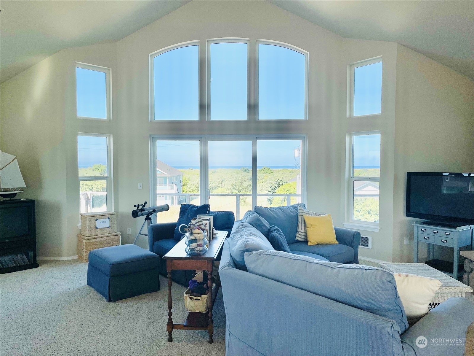 292 Sand Dune Avenue SW