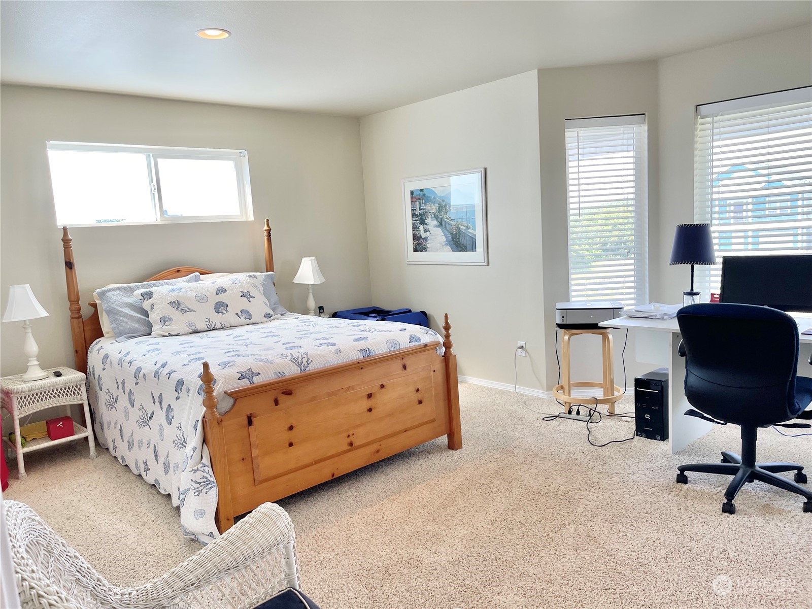 292 Sand Dune Avenue SW