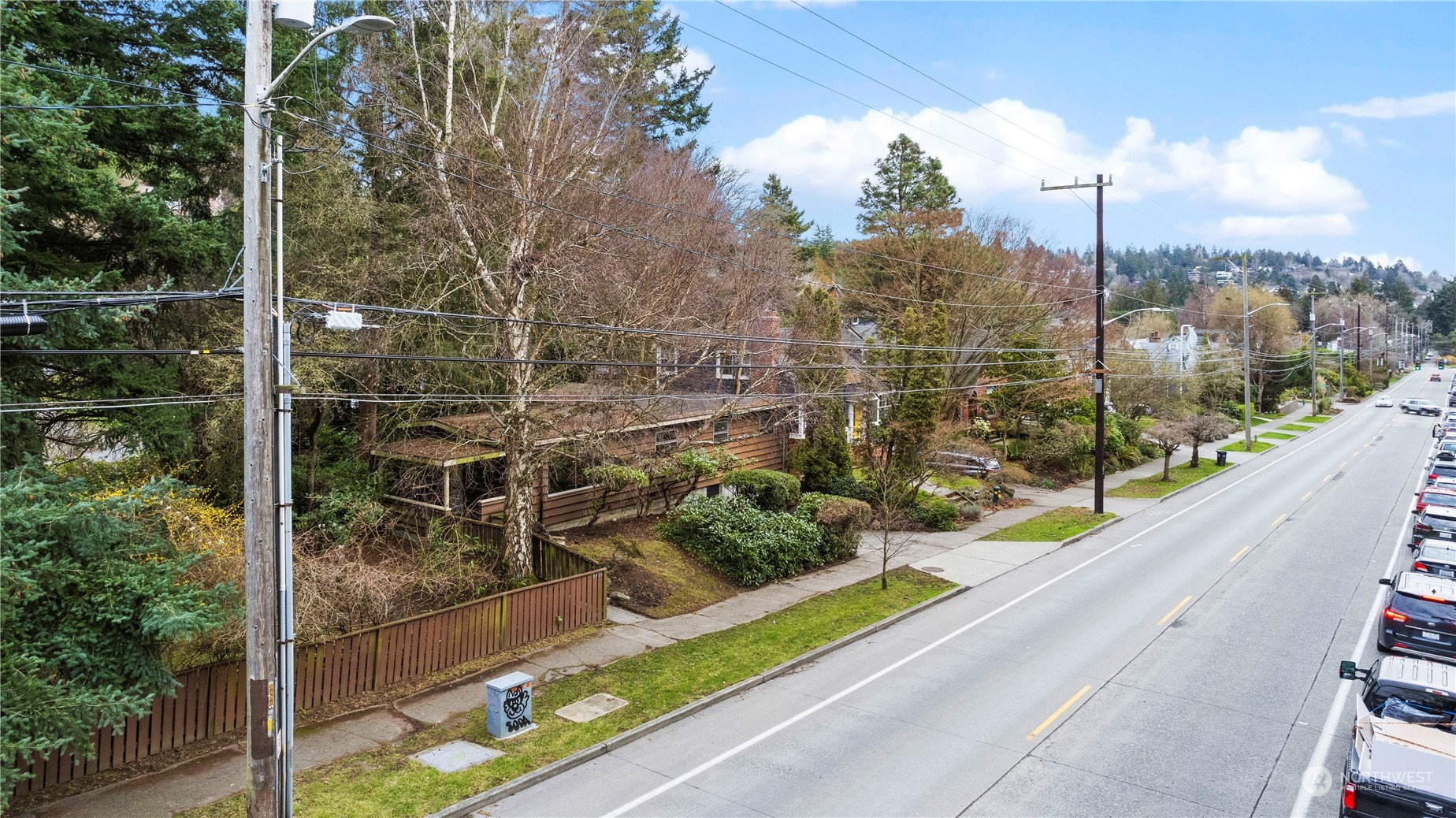8406 Fauntleroy Way SW