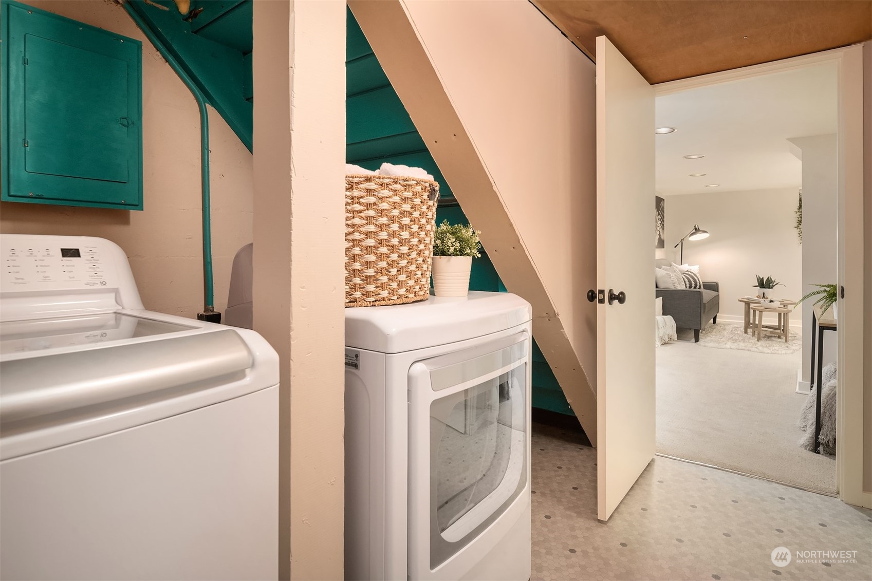 2716 Belvidere Avenue SW