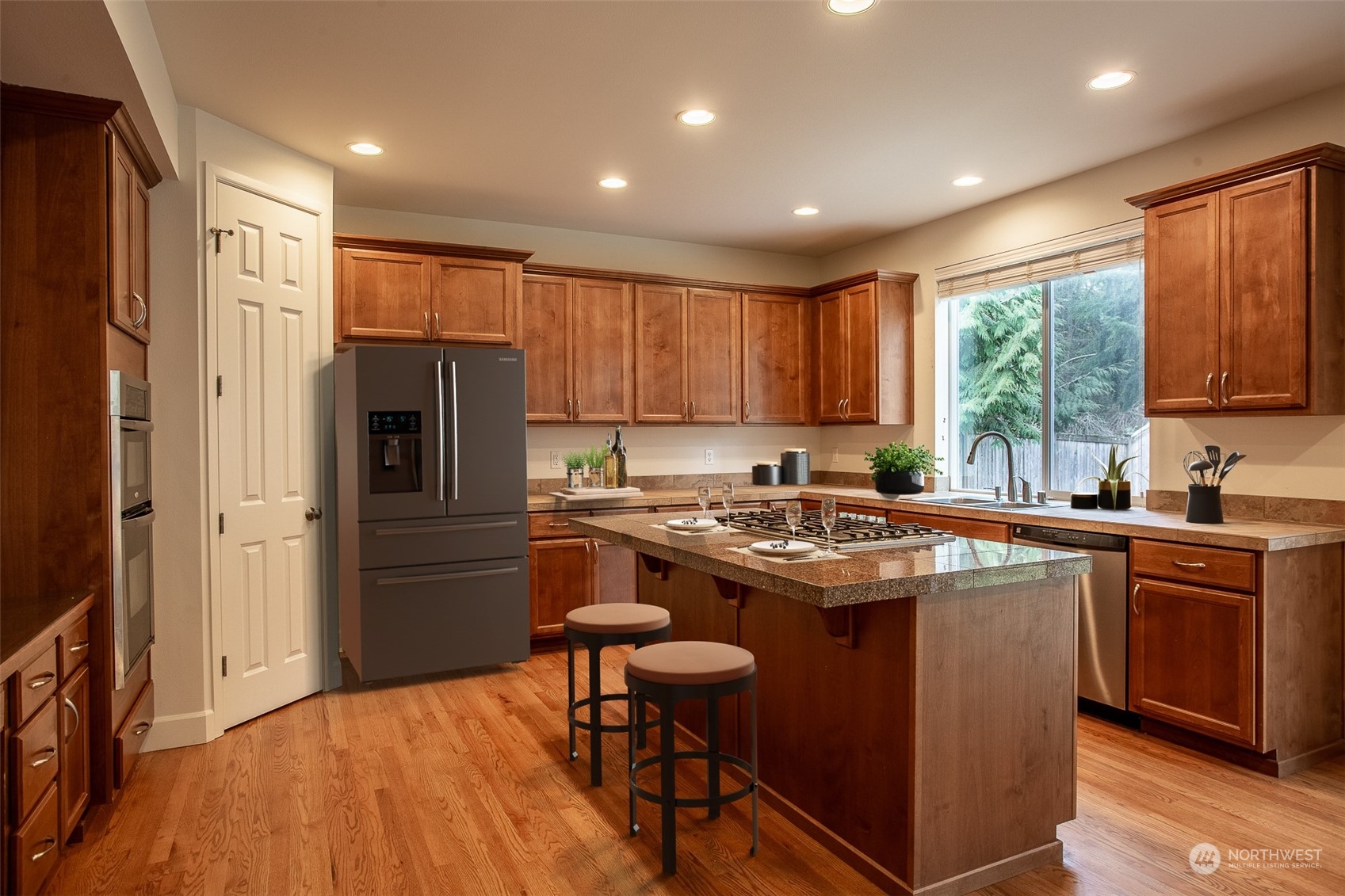 8114 135th Place SE, -5936