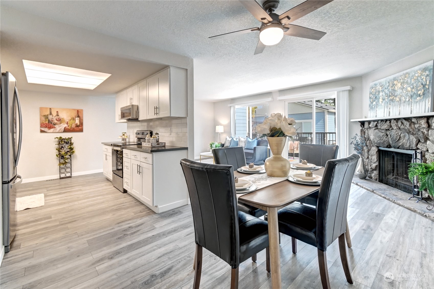 11901 93rd Avenue NE #B207, -3653 Unit: B207