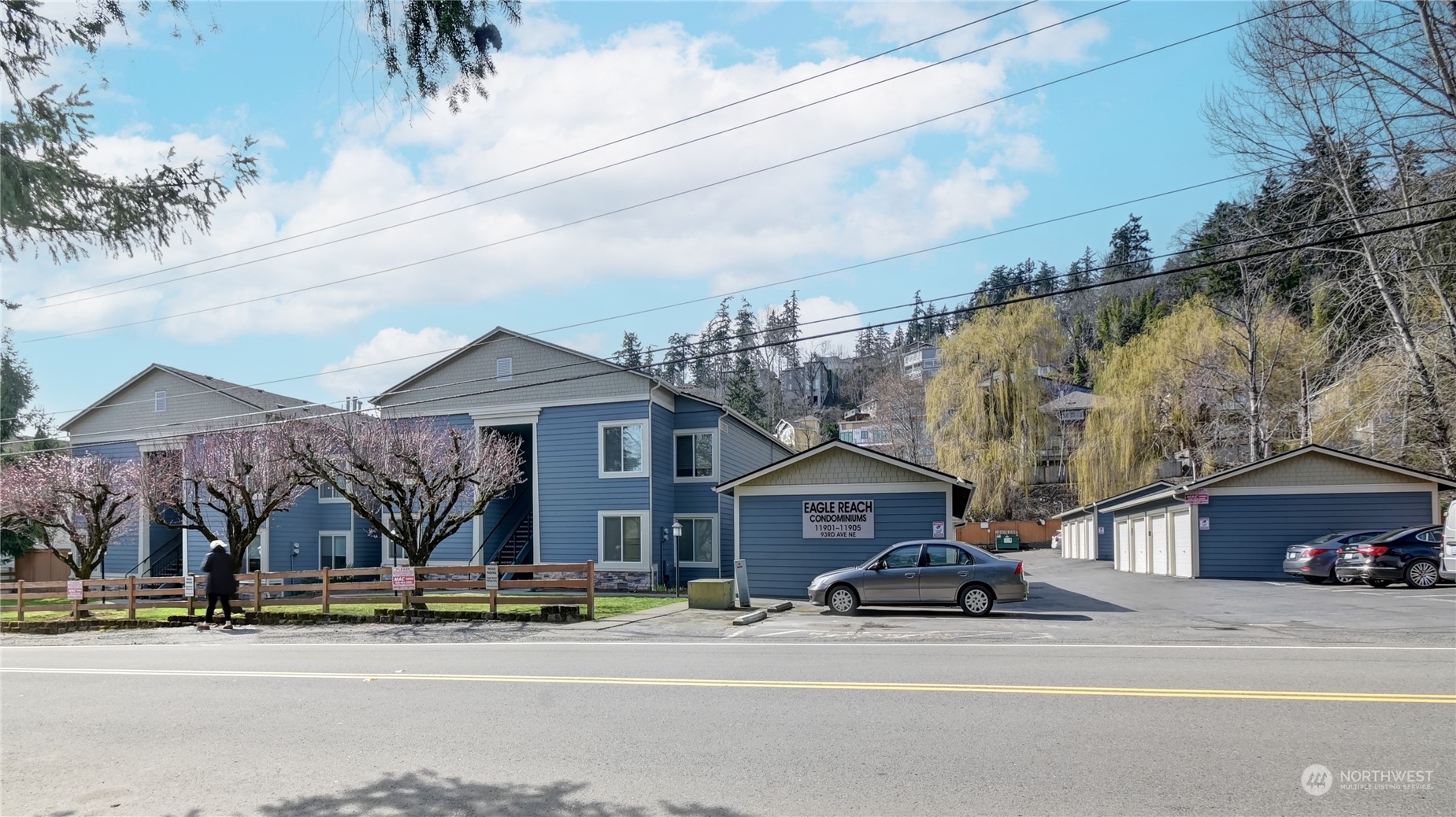 11901 93rd Avenue NE #B207, -3653 Unit: B207