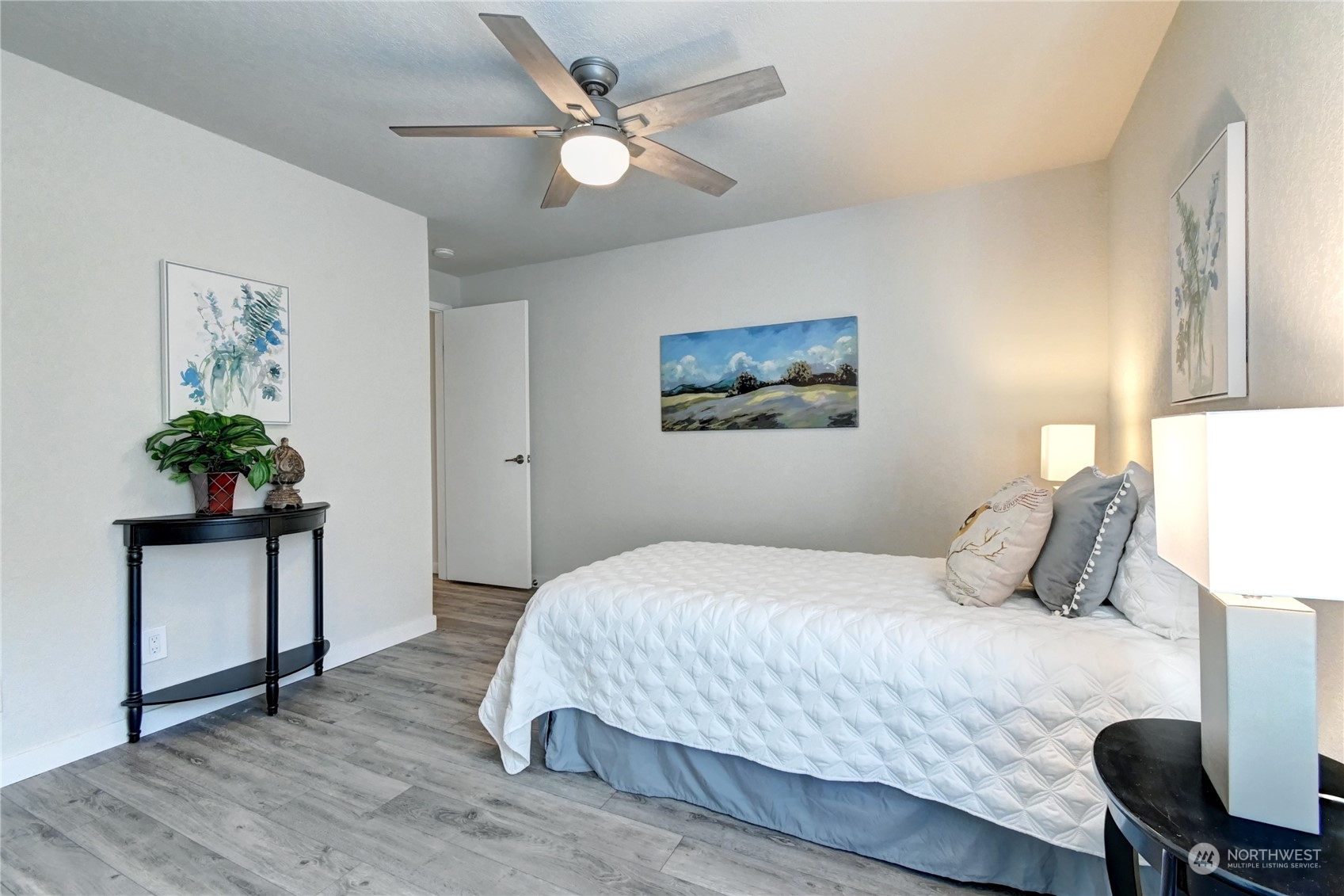 11901 93rd Avenue NE #B207, -3653 Unit: B207