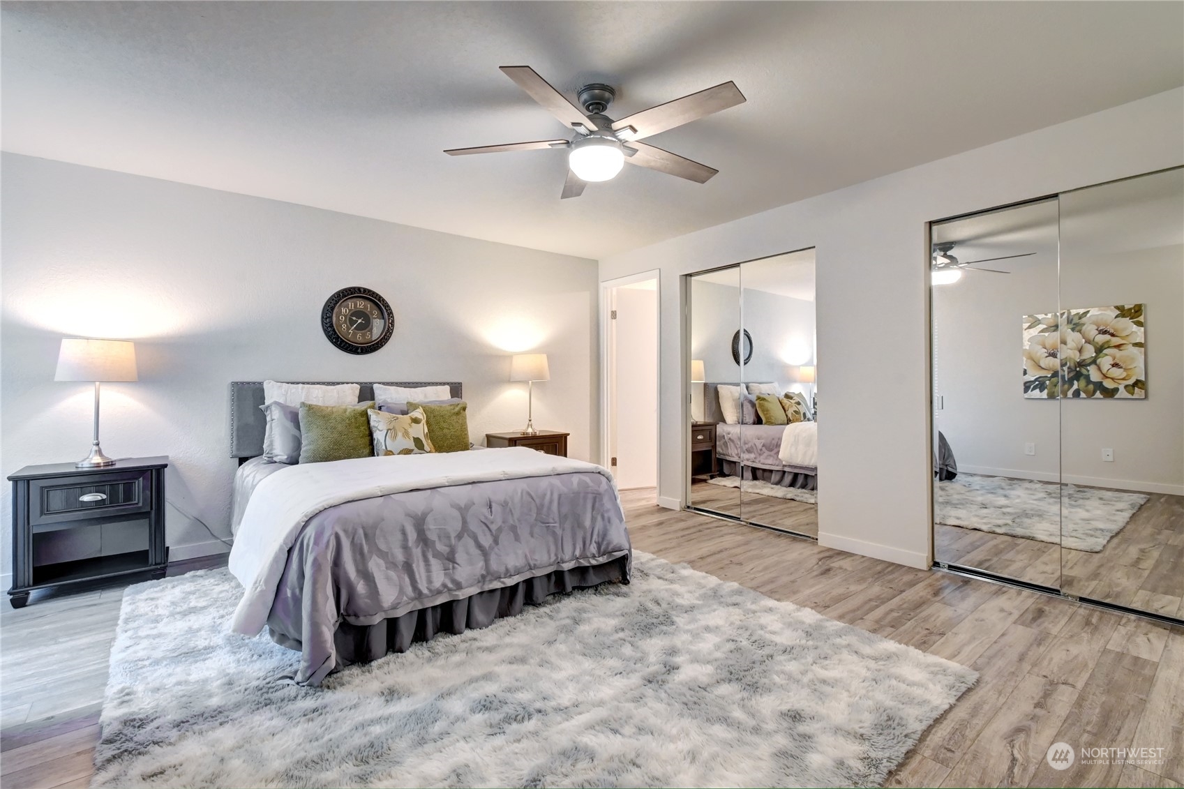 11901 93rd Avenue NE #B207, -3653 Unit: B207